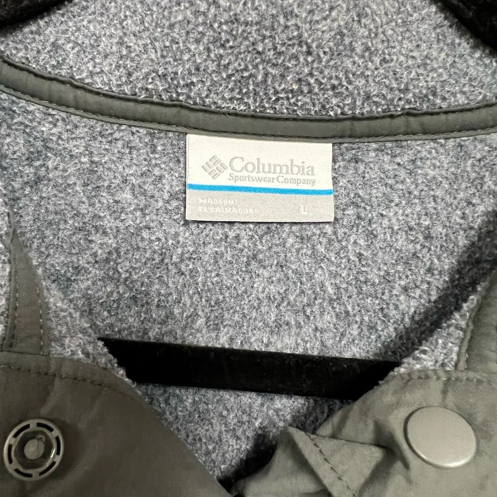 Columbia Gray pullover with Button Detail St. Louis Cardinals logo - Picture 3 of 3